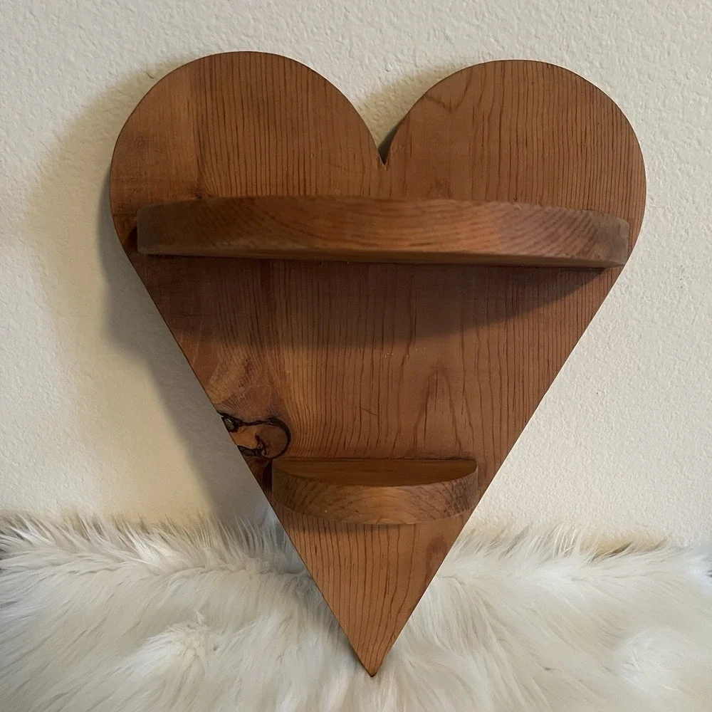 Vintage Country Cabin Hand Made‎ Wooden Heart Shaped Wall Shelf Farmhouse Decor